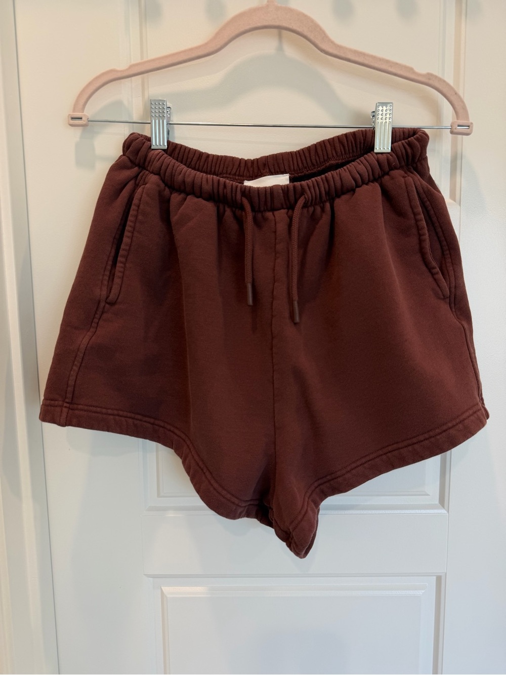 Love Stories Shorts Dark Brown